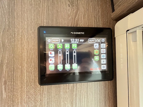 Kabe Imperial 780 TDL FK KS /ALDE/Mover/Solcell/AC/Läder/Ugn/Front kök/ 28 of 28
