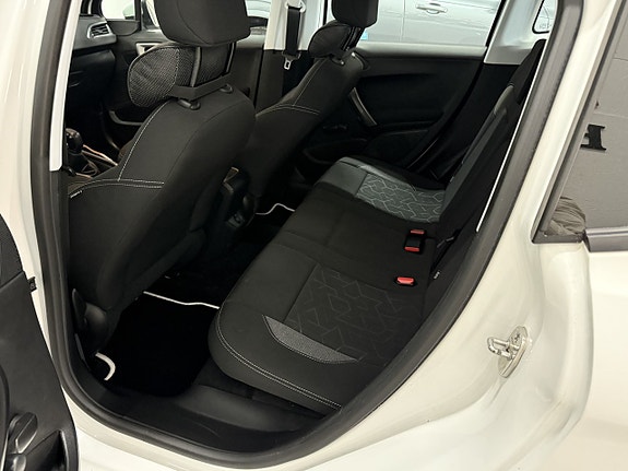 Peugeot 2008 8 of 10