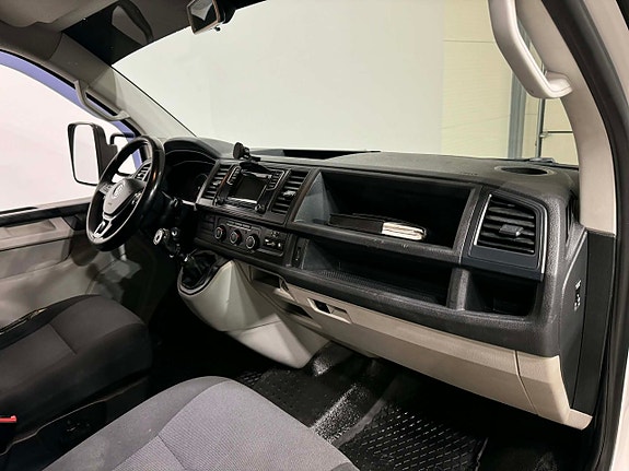 Volkswagen Transporter 4 of 5