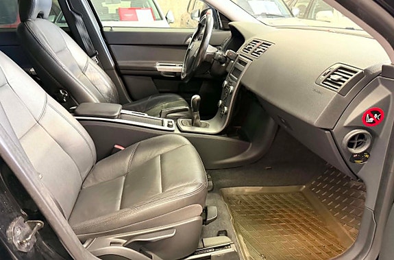 Volvo S40 10 of 21