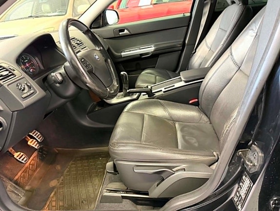 Volvo S40 11 of 21