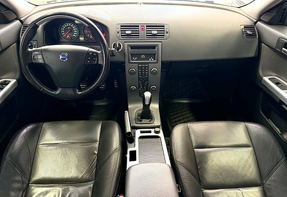 Volvo S40 13 of 21