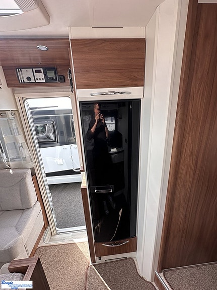 Pilote P 700 GJ | AUTOMAT | DIESELVÄRME | LUFTFJÄDRING 11 of 18