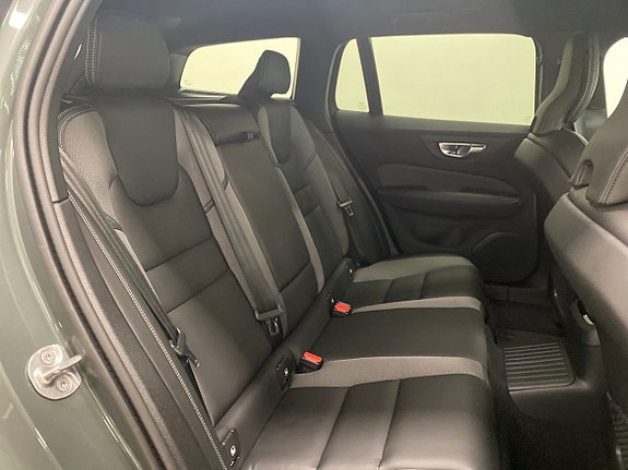 Volvo V60 15 of 28