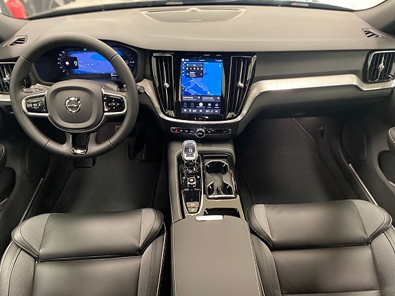Volvo V60 10 of 28