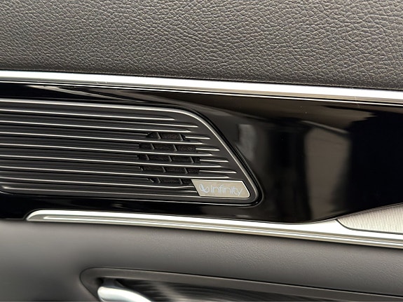 BYD Seal U 13 of 30
