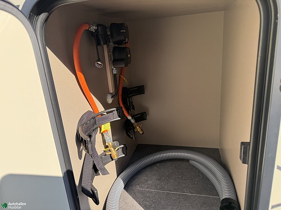 Eura Mobil XTURA 686 EF 19 of 21