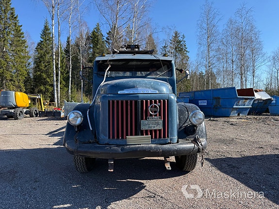 Lastbil Veteran Volvo Titan + 1 Axlad Briab Släp 2 of 5