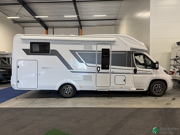 Adria MATRIX 670SL 2 of 15