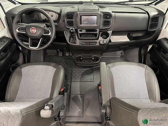 Adria MATRIX 670SL 5 of 15