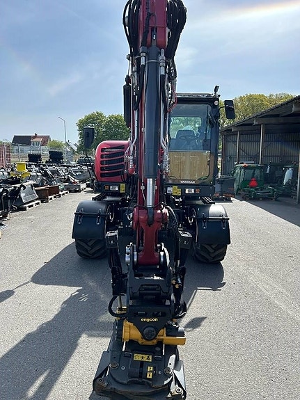 Yanmar B95W hjulgrävare demokörd 3 of 9