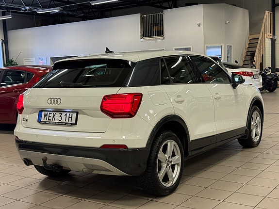 Audi Q2 10 of 19