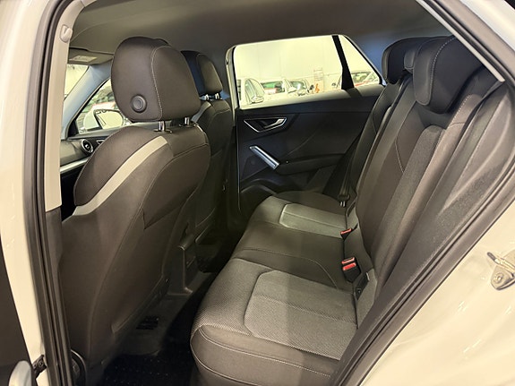 Audi Q2 18 of 19