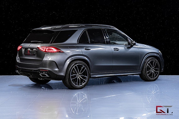 Mercedes-Benz GLE300 d 8 of 21
