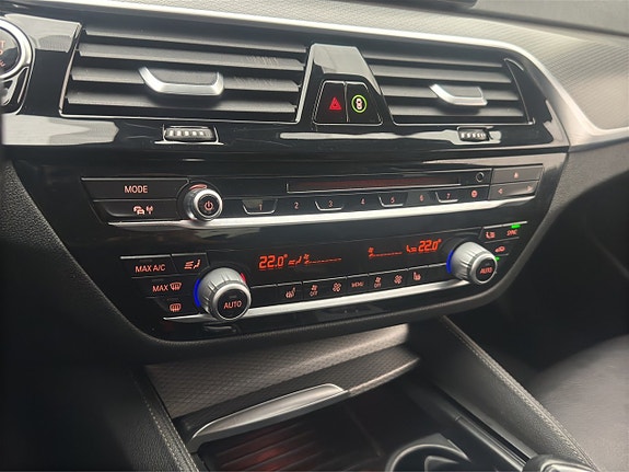 BMW 520d 26 of 30