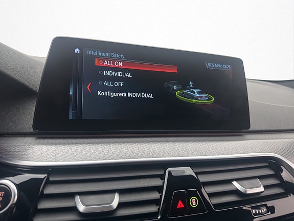 BMW 520d 23 of 30