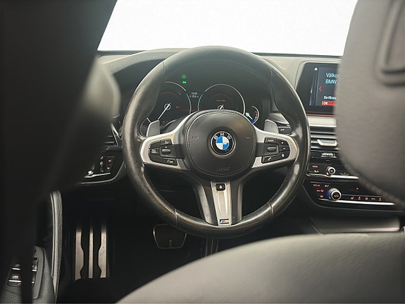 BMW 520d 12 of 30