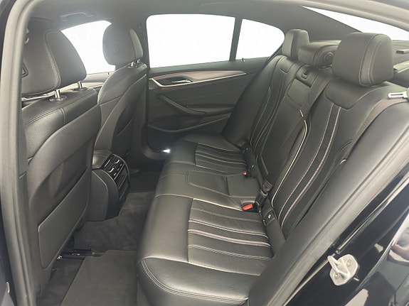BMW 520d 30 of 30