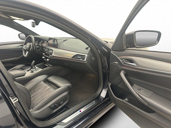 BMW 520d 29 of 30