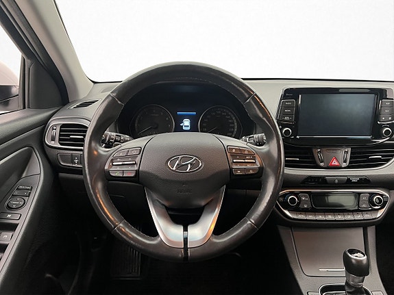 Hyundai i30 13 of 30