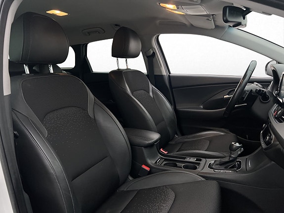 Hyundai i30 26 of 30