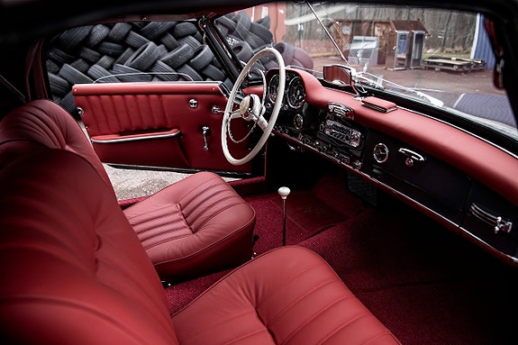 Mercedes-Benz 190 SL 2 of 5