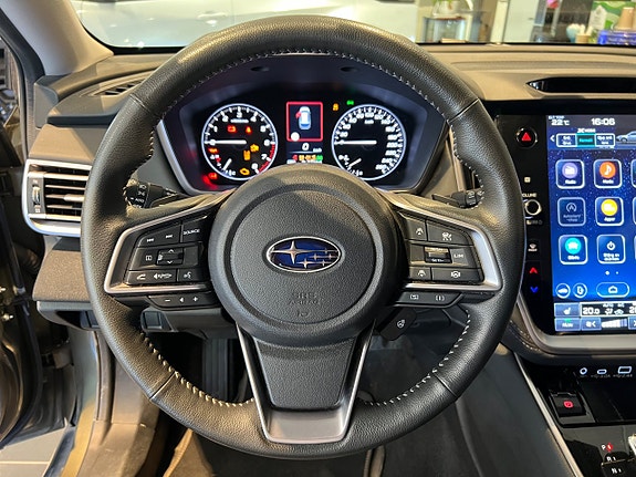 Subaru Outback 8 of 12