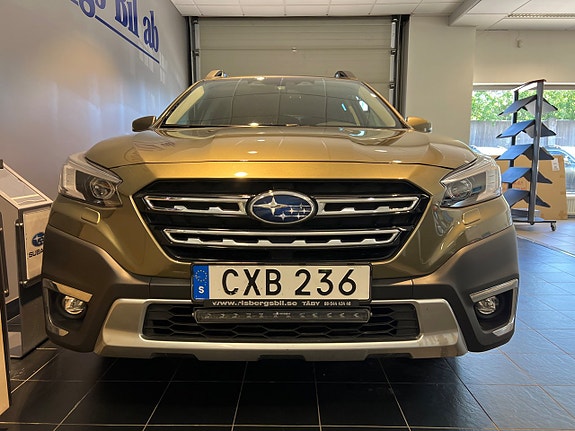 Subaru Outback 3 of 5