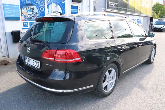 Volkswagen Passat 3 of 5