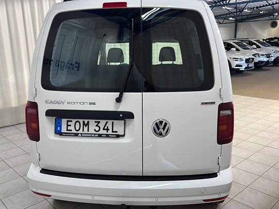 Volkswagen Caddy 10 of 24