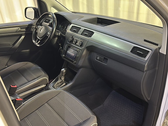 Volkswagen Caddy 4 of 24
