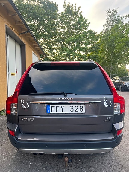 Volvo XC90 4 of 5