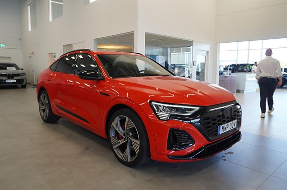 Audi Q8 e-tron 7 of 22