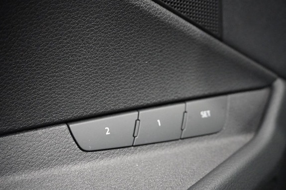 Audi Q8 e-tron 20 of 22