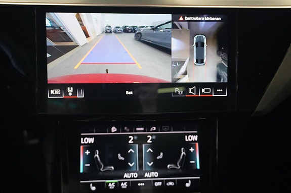 Audi Q8 e-tron 21 of 22