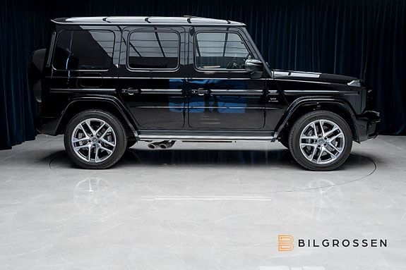 Mercedes-Benz G63 8 of 23