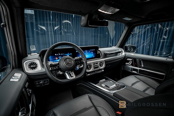Mercedes-Benz G63 14 of 23