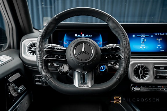 Mercedes-Benz G63 19 of 23
