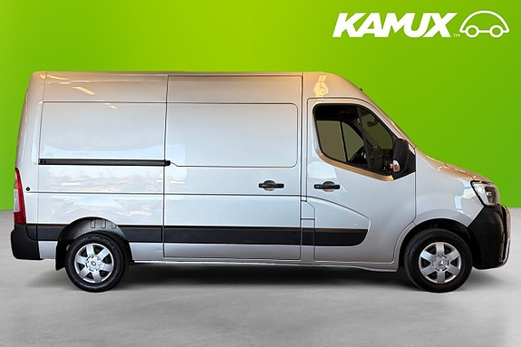 Renault Master 2 of 5