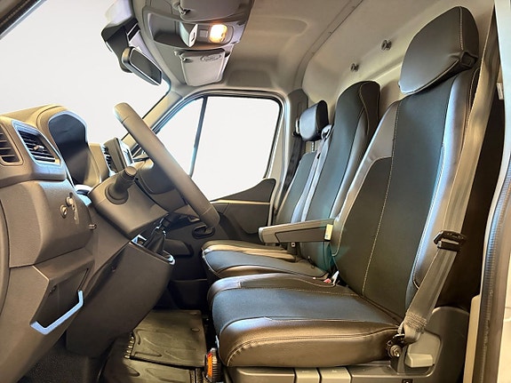 Renault Master 9 of 20