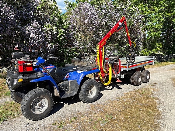 Fyrhjuling - kran & tippvagn Polaris Sportsman 400 & Kranman
