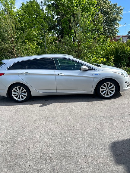 Hyundai i40 3 of 12