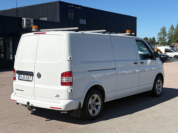 Volkswagen Transporter 4 of 5
