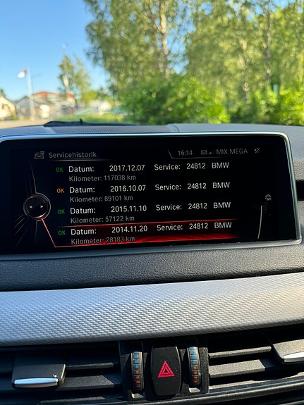 BMW X5 13 of 18