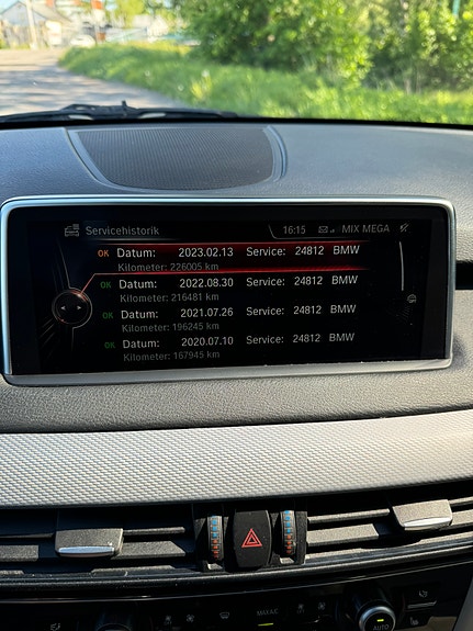 BMW X5 15 of 18