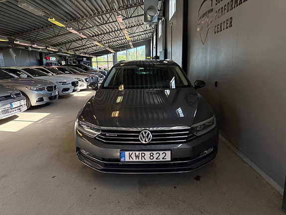Volkswagen Passat 4 of 5
