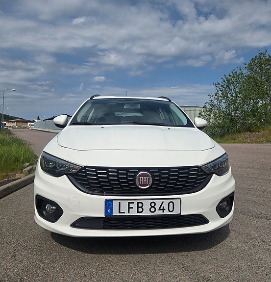 Fiat Tipo 3 of 5