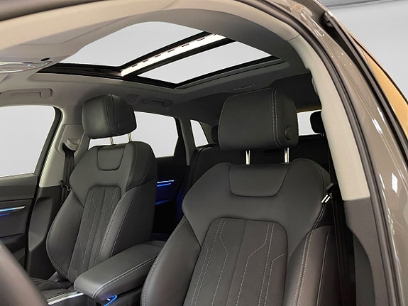 Audi Q8 11 of 15