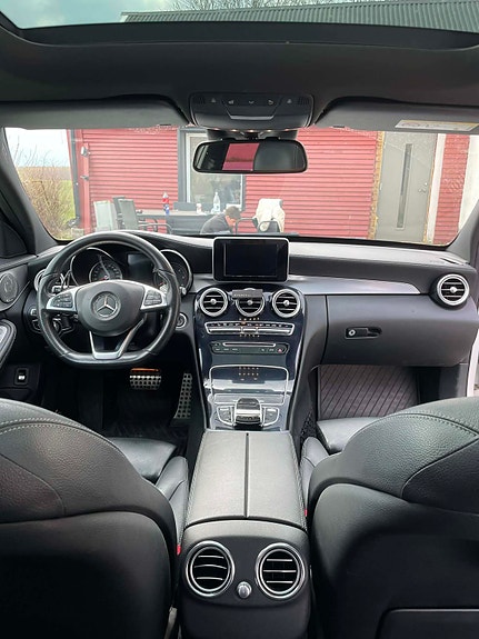 Mercedes-Benz C220 d 7 of 8
