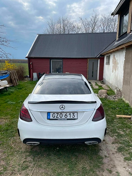 Mercedes-Benz C220 d 5 of 8